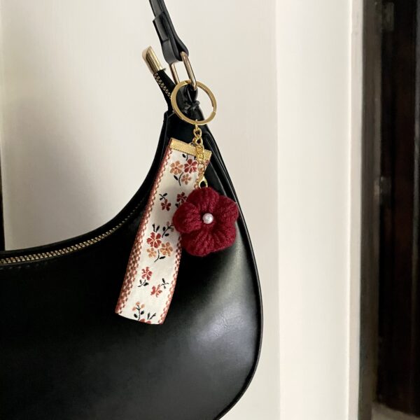 floral charm - Image 2